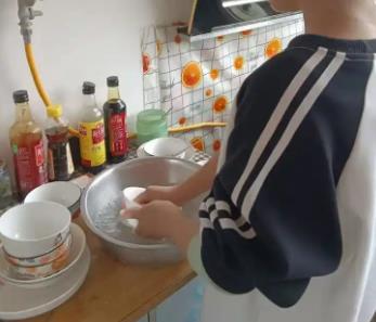 琼海帮妈妈做家务的收获有哪些？